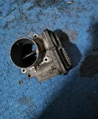 Subaru Outback Throttle valve 16112AA260