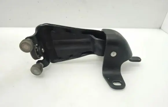 Mercedes-Benz Vito Viano W639 Sliding door middle roller runner A6397602247
