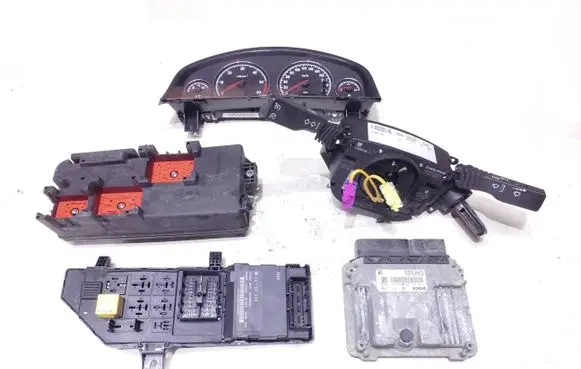 Opel Signum Engine control unit/module 0281012868 55201791 1039S19487