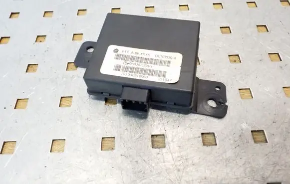 Jeep Grand Cherokee (WK) Alarm relay 56038728AH