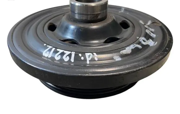 Mercedes-Benz Sprinter W906 Crankshaft pulley A6110300503