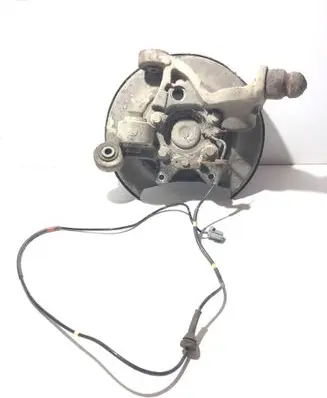 Volvo V70 Rear wheel hub 9200623