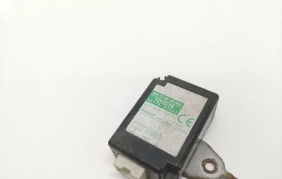 Lexus IS 220D-250-350 Door control unit/module 8974053051 2513003870