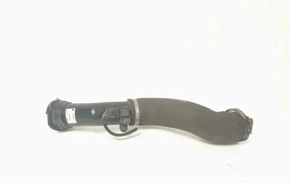 BMW 1 F20 F21 Intercooler hose/pipe 7597588