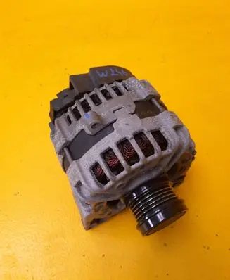 Mercedes-Benz B W246 W242 Generator/alternator A0009060022
