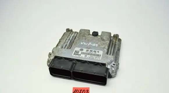 Volkswagen PASSAT B6 Engine control unit/module 06F906056FB 0261S02261