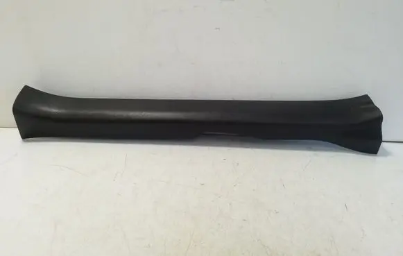 Front sill trim cover