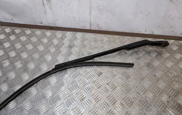 Audi A8 S8 D4 4H Front wiper blade arm 4H1955407