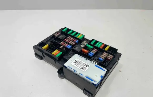 BMW X5 G05 Fuse module 5A41BD5 5A3EC08