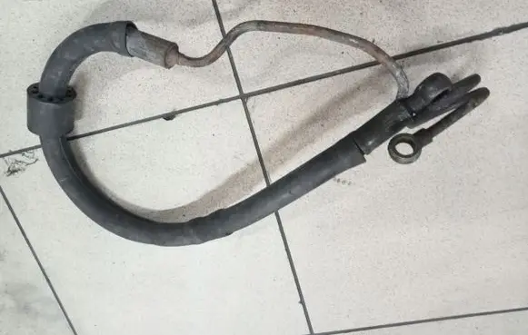 Audi A4 S4 B5 8D Power steering hose/pipe/line 8D1422893BM