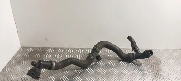 Audi A4 S4 B9 Engine coolant pipe/hose 8W0122293H