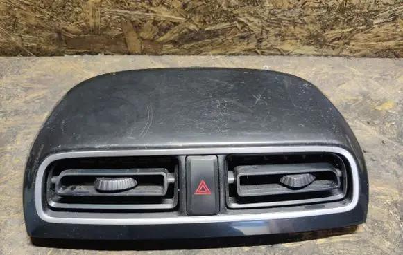 Mitsubishi Space Star Dash center air vent grill 8002B003XA