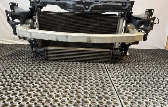 Opel Corsa E Radiator support slam panel