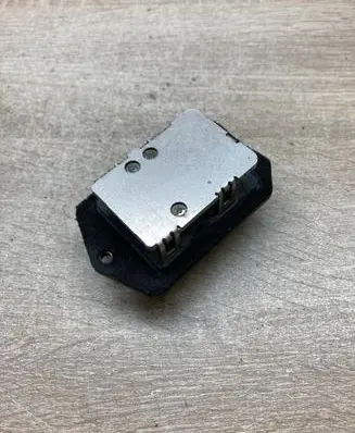 Mazda 323 F Heater blower motor/fan resistor