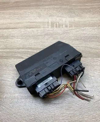 Renault Laguna I Comfort/convenience module 7700823112C