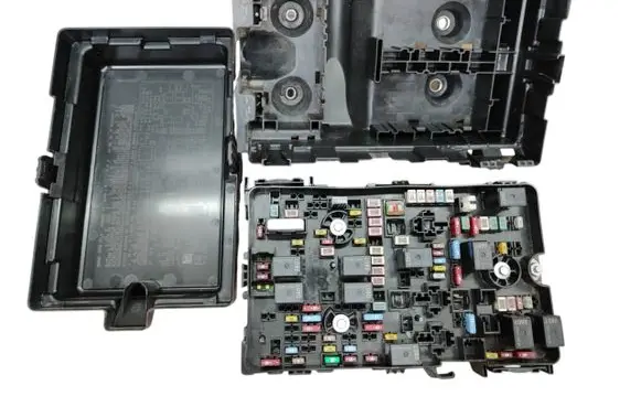 Chrysler Pacifica Fuse box set 68534920AC 68239267AC