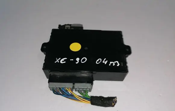 Volvo XC90 Seat control module 30710108