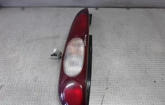 KIA Clarus Rear/tail lights