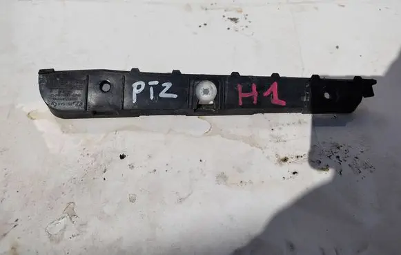 Hyundai H-1, Starex, Satellite Rear bumper mounting bracket 866164H000