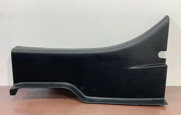 Dodge VAN RAM (C) pillar trim