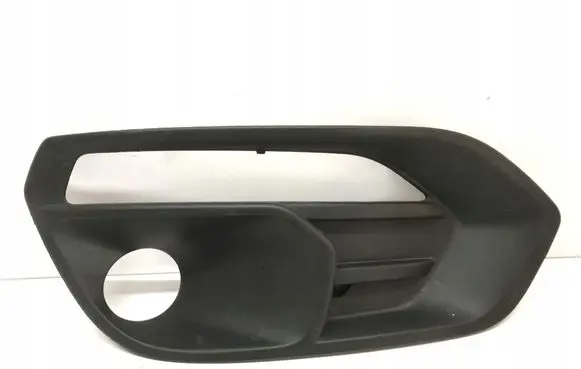 Iveco Daily 6th gen Front bumper lower grill 105802356345