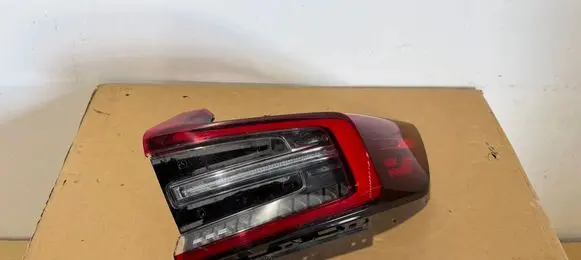 Volvo C40 Rear/tail lights 32365667