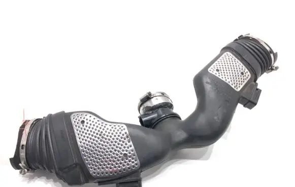 Air intake hose/pipe