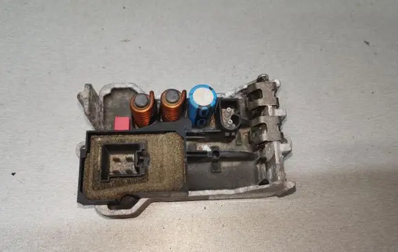 Heater blower motor/fan resistor