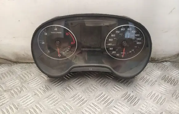 Audi A3 S3 8V Speedometer (instrument cluster) 8V0920960A