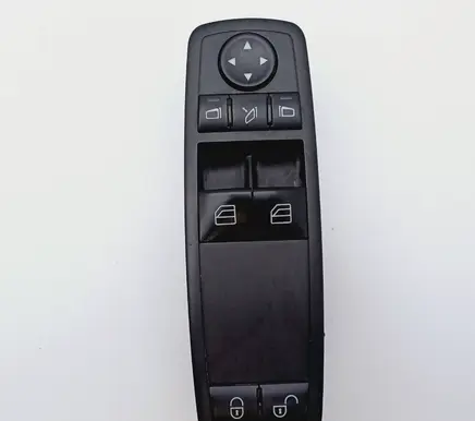Mercedes-Benz A W169 Electric window control switch A1698206810