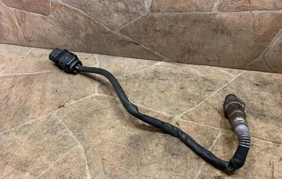 BMW X5 F15 Lambda probe sensor 8404682
