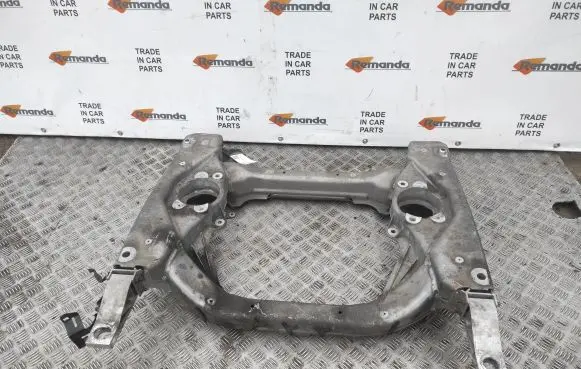 Mercedes-Benz S W222 Front subframe A2226260829