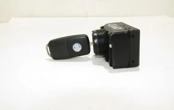 Volkswagen Phaeton Ignition lock 3D0905865E