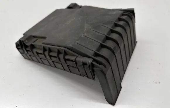 Audi A3 S3 A3 Sportback 8P Fuse box cover 1K0937132F