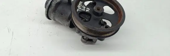 Toyota Avensis T250 Power steering pump 8944851010