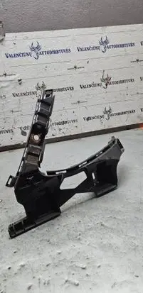 Mercedes-Benz E W213 Rear bumper mounting bracket A2138850165