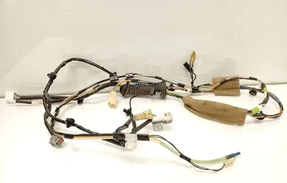Suzuki Grand Vitara II Tailgate/trunk wiring harness 3684565J10
