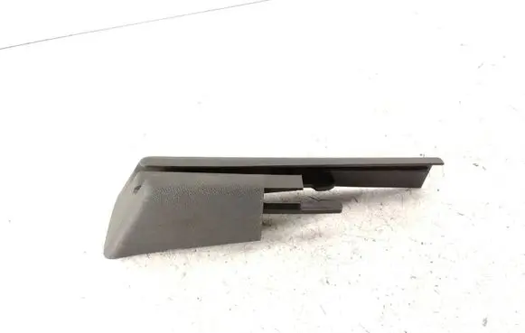 Volkswagen Touareg I Front passenger seat rail trim 7L0881480C 4710000