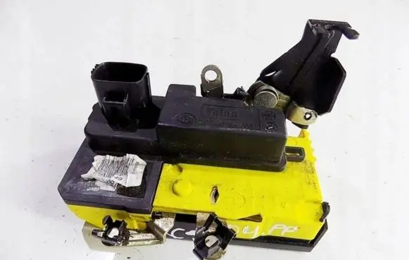 Volvo XC90 Front door lock
