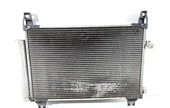 Toyota Yaris A/C cooling radiator (condenser) 884600D210 4477507382