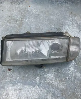 Skoda Octavia Mk1 (1U) Headlight/headlamp 24608500