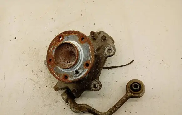 BMW 1 E81 E87 Front wheel hub spindle knuckle 6764443 12201210