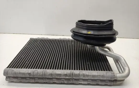 Audi A5 8T 8F Air conditioning (A/C) radiator (interior) H1405007