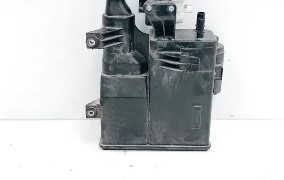 BMW 7 F01 F02 F03 F04 Active carbon filter fuel vapour canister 718515504