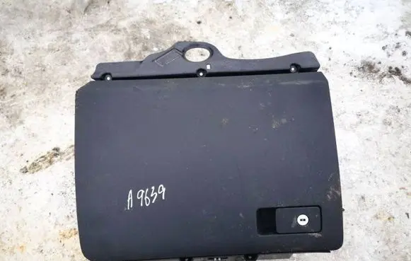 Volkswagen PASSAT B7 Glove box 3c1857114e
