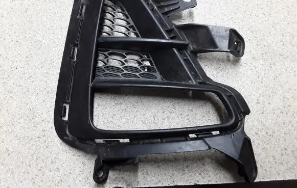 KIA Ceed Front bumper lower grill 86563J7000