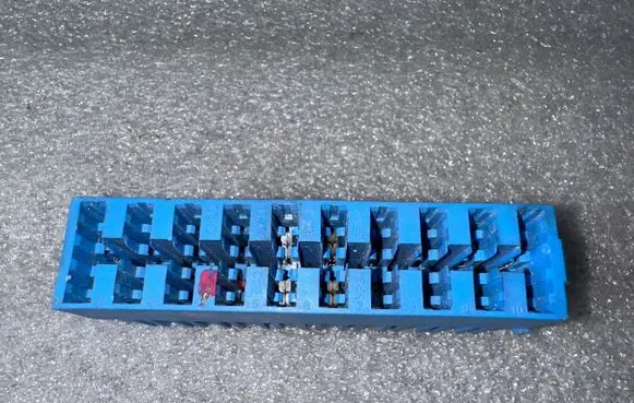 Audi A8 S8 D2 4D Fuse box set 4D0937501