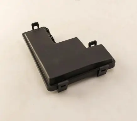 Nissan X-Trail T32 Fuse box cover