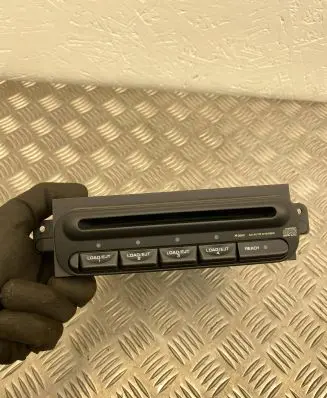 CD/DVD changer