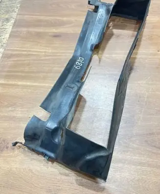 BMW 4 F32 F33 Intercooler air guide/duct channel 8054591